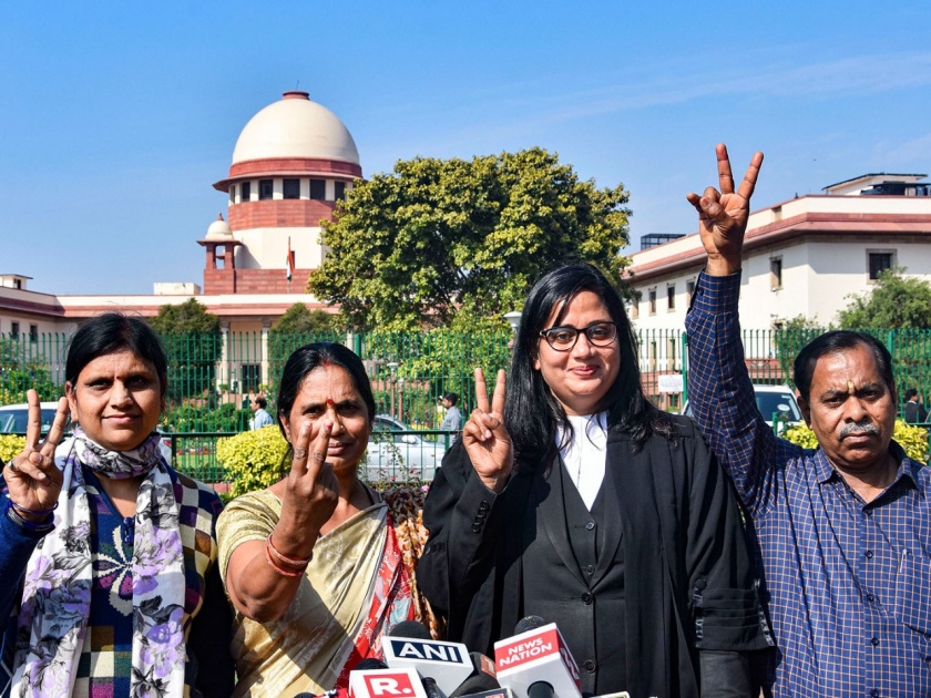 Woman power! Seven years fought without taking a single penny; Who are these lawyers Seema Kushwaha pda | नारी शक्ती! सात वर्षे एक पैसाही न घेता लढली; कोण आहेत या वकील सीमा कुशवाहा