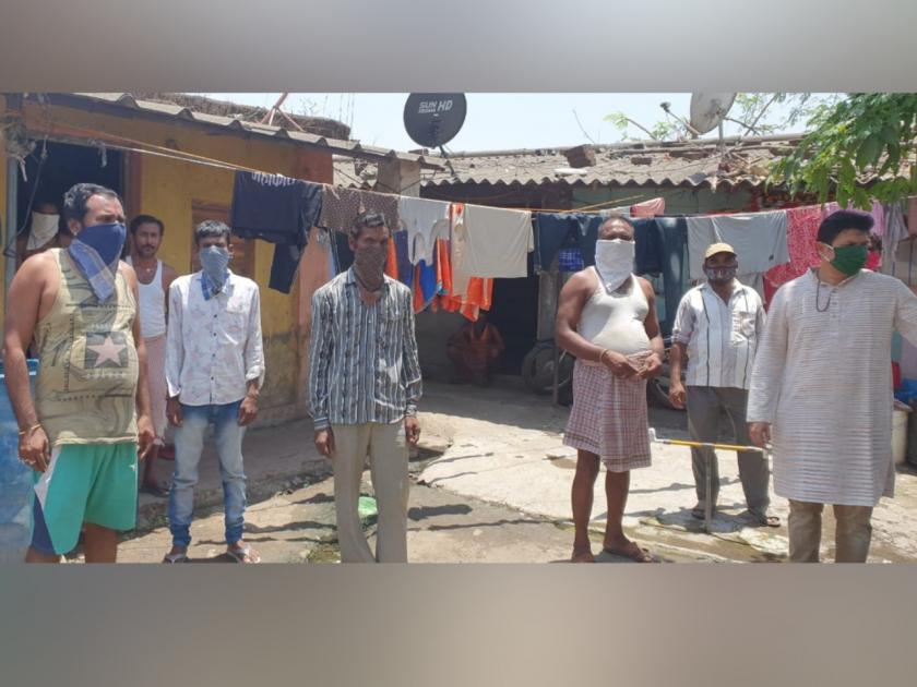 Coronavirus time of starvation on construction workers in Kudus Palghar SSS | Coronavirus : कुडूसमधील बांधकाम मजुरांवर उपासमारीची वेळ 