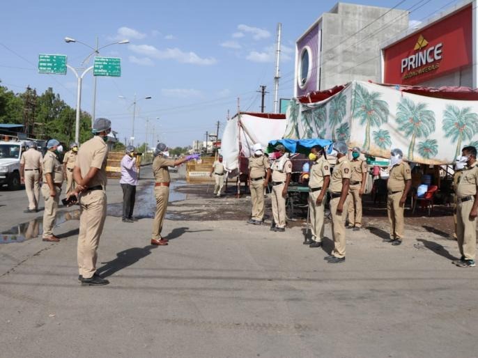 CoronaVirus Marathi News 1007 police tested positive COVID19 in state SSS | CoronaVirus News : धक्कादायक! २४ तासांत राज्यभरात २२१ पोलिसांना कोरोनाची बाधा