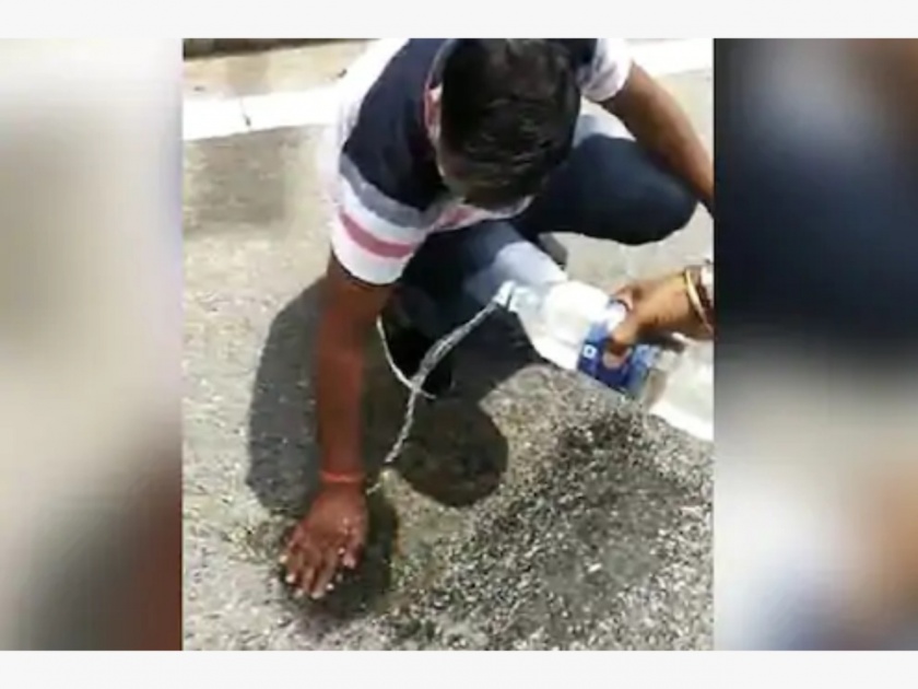 Video : ... so the two-wheeler driver was called to the traffic police to clean wash the road pda | Video : ... म्हणून दुचाकीस्वाराला ट्राफिक पोलिसाने लावला रस्ता स्वच्छ करायला