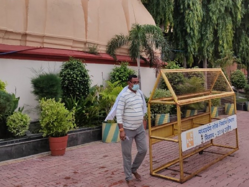 Vikas Dubey Encounter : How did the most wanted development Dubey reach Ujjain? The investigation will yield big threads | Vikas Dubey Encounter : विकास दुुबे उज्जैनला कसा पोहोचला? तपासातून मोठे धागेदोरे सापडणार 