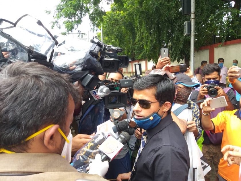 If not me, the investigation was quarantined, says Vinay Tiwari, who was released from quarantine | मला नाही तर तपासाला क्वारंटाईन केलं होतं, क्वारंटाईनमधून सुटका झालेल्या विनय तिवारी यांची प्रतिक्रिया  