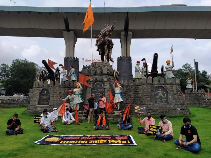 Maratha Kranti Morcha protests at 18 places in Mumbai on Supreme Court's stay order | Maratha Reservation : मराठा समाज आक्रमक, मुंबईतील 'या' 18 ठिकाणी ठिय्या आंदोलन