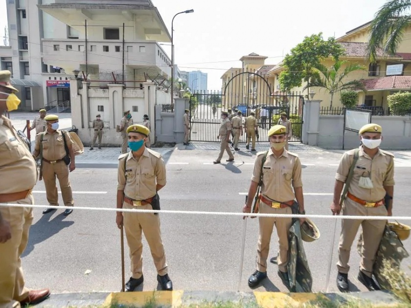 Hathras Gangrape: High Court expresses displeasure over police action, next hearing on November 2 | Hathras Gangrape : पोलिसांच्या कारवाईवर हायकोर्टाने व्यक्त केली नाराजी, पुढील सुनावणी २ नोव्हेंबरला