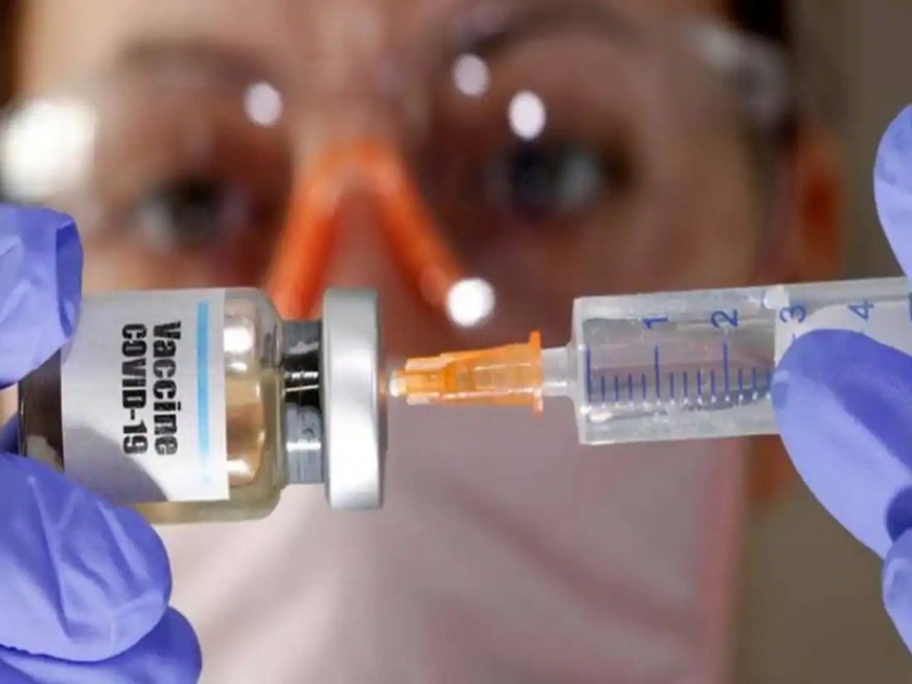 germany corona vaccine overdose puts care workers in hospital biontech pfizer vaccine | बापरे! कोरोना लसीचा ओव्हरडोस पडला महागात, 8 जणांची बिघडली प्रकृती 
