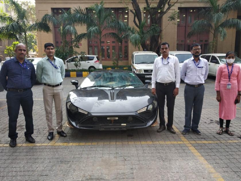 Fraud committed by famous car designer Dilip Chhabria; Police made the arrest | प्रसिद्ध कार डिझायनर दिलीप छाब्रियाने केली फसवणूक; पोलिसांनी केली अटक 
