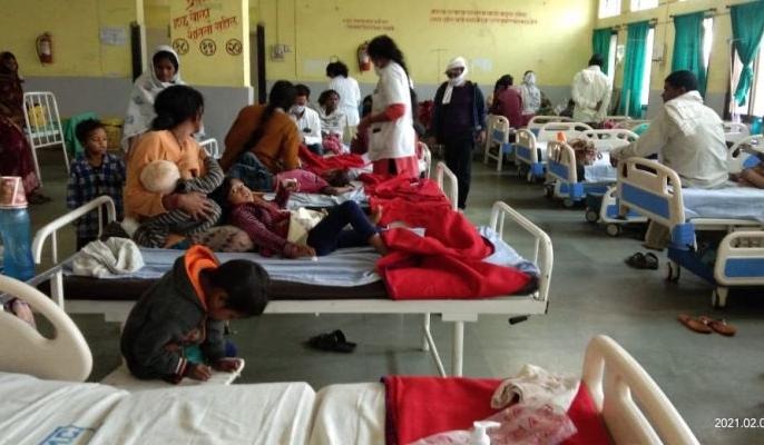 Sanitizer instead of polio dose, type in Yavatmal district | पोलिओ डोसऐवजी पाजले सॅनिटायझर, १२ बालके रुग्णालयात, यवतमाळ जिल्ह्यातील प्रकार