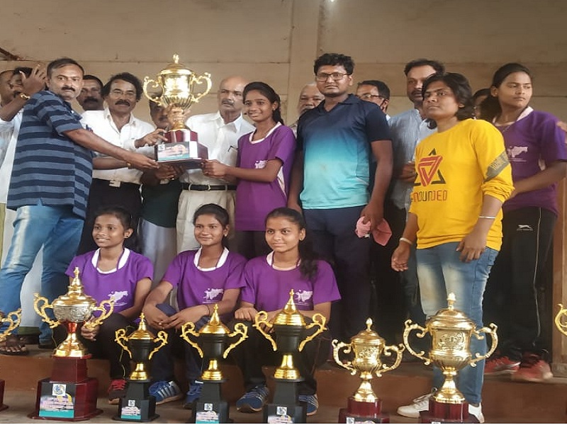 Maharashtra girls dominate the country! Chhattisgarh won the national tennis-volleyball tournament | देशात महाराष्ट्राच्या मुलींचा बोलबाला ! राष्ट्रीय टेनिस-व्हॉलीबॉल स्पर्धेत छत्तीसगढला नमवत पटकावले जेतेपद