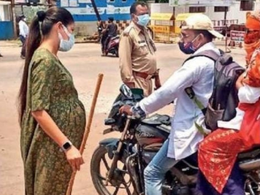 5 month pregnant dsp shilpa sahu doing her duty in on road at chhattisgarh | Pregnant dsp : सलाम! रणरणत्या उन्हात गर्भवती  महिला DSP कर्तव्यावर हजर; अन् नियम मोडत लोक निघालेत फिरायला