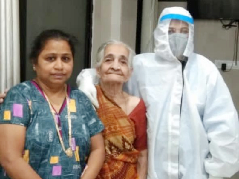 Lokmat Positive News: Megha Bhandakkar defeated Coronavirus with the help of a kidney | लोकमत पॉझिटिव्ह स्टोरी:  एका किडनीच्या भरवशावर कोरोनाला दिली मात; ८२ वर्षीय पुष्पाताईसुद्धा झाल्या बऱ्या