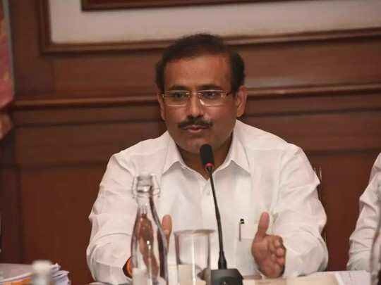 Coronavirus: Lockdown in Maharashtra to increase till May 31, Rajesh Tope's clear signal after cabinet meeting | Lockdown: राज्यातील लॉकडाऊन ३१ मेपर्यंत वाढणार, मंत्रिमंडळ बैठकीनंतर राजेश टोपेंचे स्पष्ट संकेत