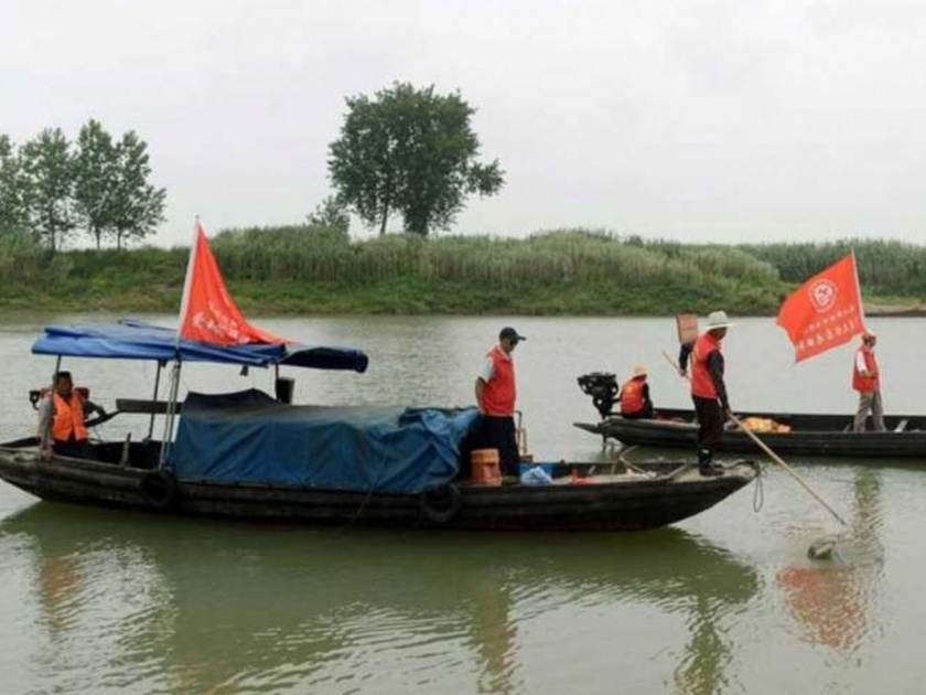 Asia 3966 arrested for illegal fishing along yangtze river | चीनच्या नदीत मच्छिमारी करायला जाणं पडलं महागात; तब्बल ३ हजार ९६६ जणांना अटक