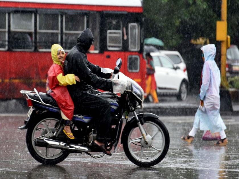 Mumbai Rains Updates Streets get waterlogged as Mumbai receives heavy rainfall | Mumbai Rains Updates : मान्सूनची दमदार एंट्री; पहिल्याच पावसात मुंबई गारद