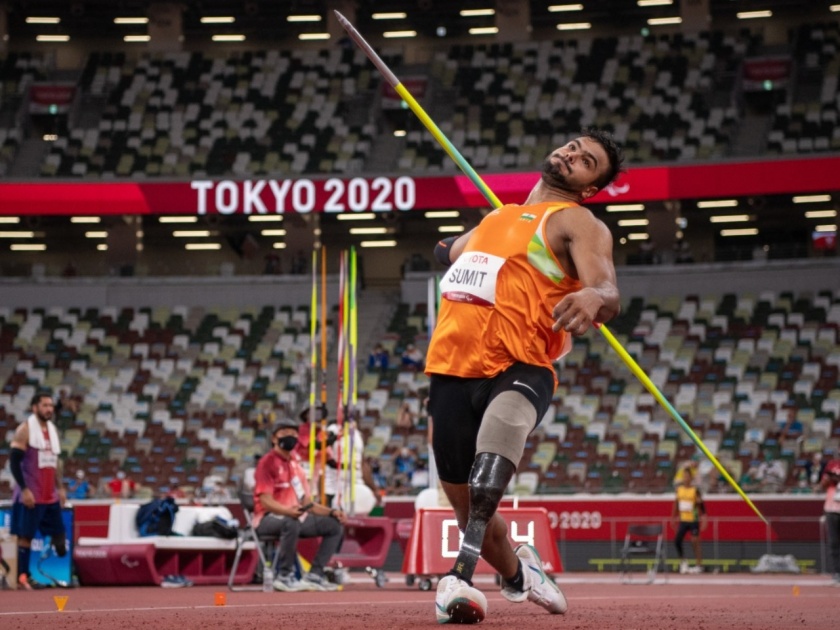 TokyoParalympics, Men'sJavelin Throw: Sumit Antil wins gold (Sport Class F64) with World Record throw of 68.55m | Tokyo Paralympics : वर्ल्ड रेकॉर्डसह सुमित अंतिलनं जिंकलं सुवर्ण,२४ तासांत भारतानं जिंकली ७ पदकं!