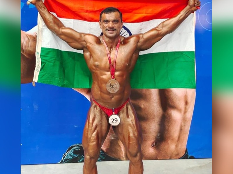 Maharashtra Police Force in the world; API Subhash Pujari wins medal at World Bodybuilding Championships | महाराष्ट्र पोलीस दलाचा जगात डंका; एपीआय सुभाष पुजारी यांना जागतिक शरीरसौष्ठव स्पर्धेत पदक