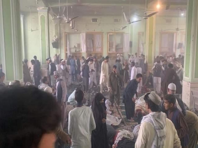 Again shia targets; Explosion reported at a Shia Mosque in Kandahar, 30 killed in mosque blast | पुन्हा शियापंथीय टार्गेट; मशिदीत बॉम्बस्फोट झाल्याने हाहाकार, ३० जण मृत्युमुखी