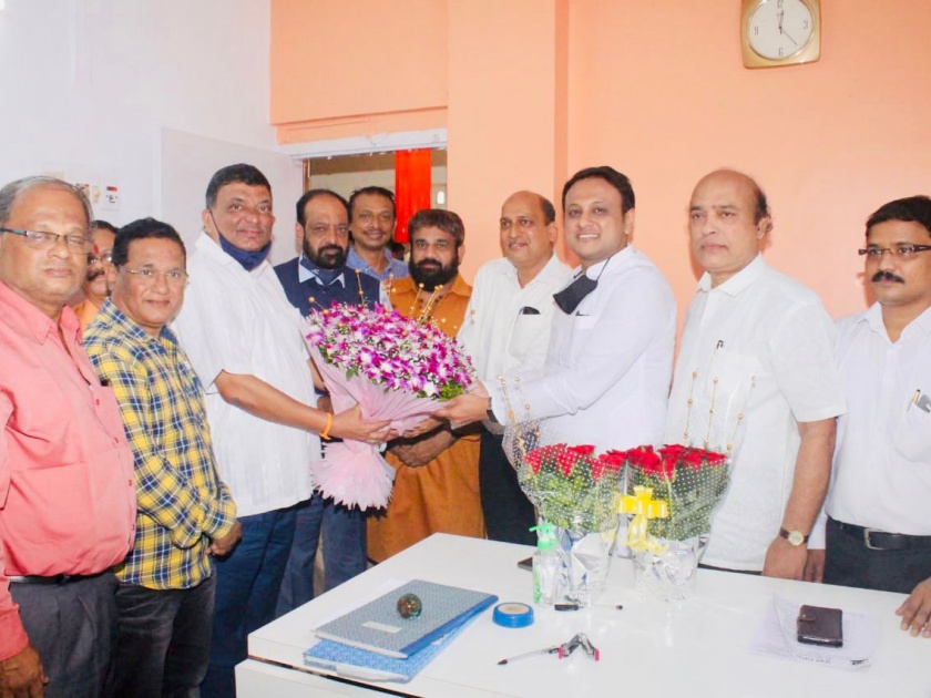 Mumbai District Suburban Co-op Federation under the control of Shiv Sena, appointment of Abhishek Ghosalkar as President | मुंबई जिल्हा उपनगर को ऑप हौसिंग फेडरेशन शिवसेनेच्या ताब्यात, अध्यक्षपदी अभिषेक घोसाळकर यांची नियुक्ती