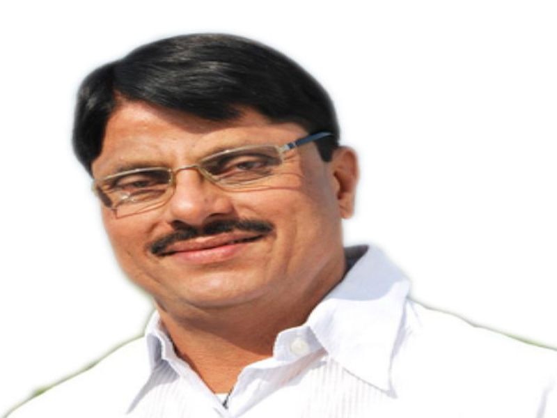 Suresh Lad's resignation as District President of NCP due to intrusion and health reasons | घुसमट आणि प्रकृती कारणास्तव राष्ट्रवादी काँग्रेसच्या जिल्हाध्यक्षपदाचा दिला राजीनामा, सुरेश लाड यांचे स्पष्टीकरण