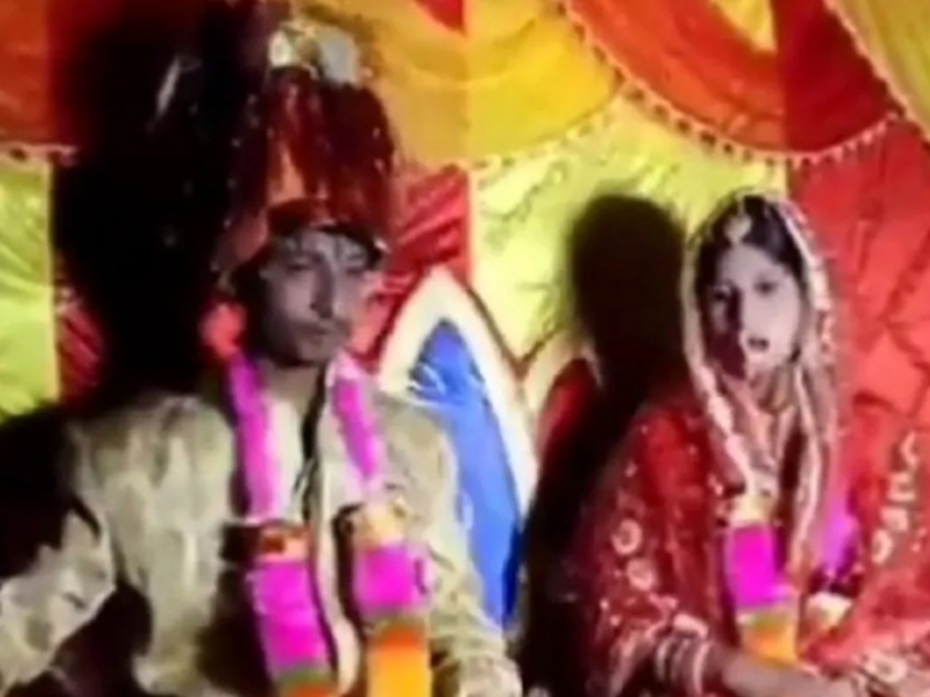 Video of groom sitting on a dove for demandig dowry is Viral, angry reaction of people | हुंड्यासाठी अडून बसलेल्या नवरदेवाचा Video Viral, लोकांच्या संतप्त प्रतिक्रिया