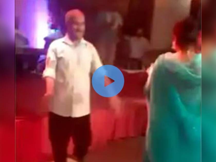 Video on spot deadth captured on camera while dancing at wedding | Video - हृदयद्रावक! लग्नात आनंदाने नाचत होते काका पण अचानक...; कॅमेऱ्यात कैद झाला 'मृत्यू'