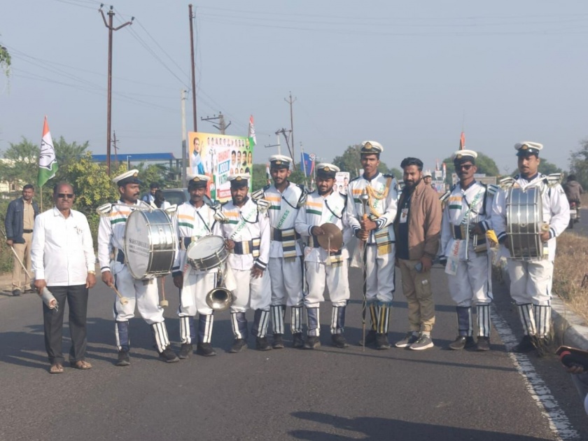 Bharat Jodo Yatra: Kerala band in military discipline adds to the spirit of the yatra | Bharat Jodo Yatra: केरळ बँडने वाढविला उत्साह; 'धून' वाजताच यात्रेस सुरुवात अन अल्पविराम
