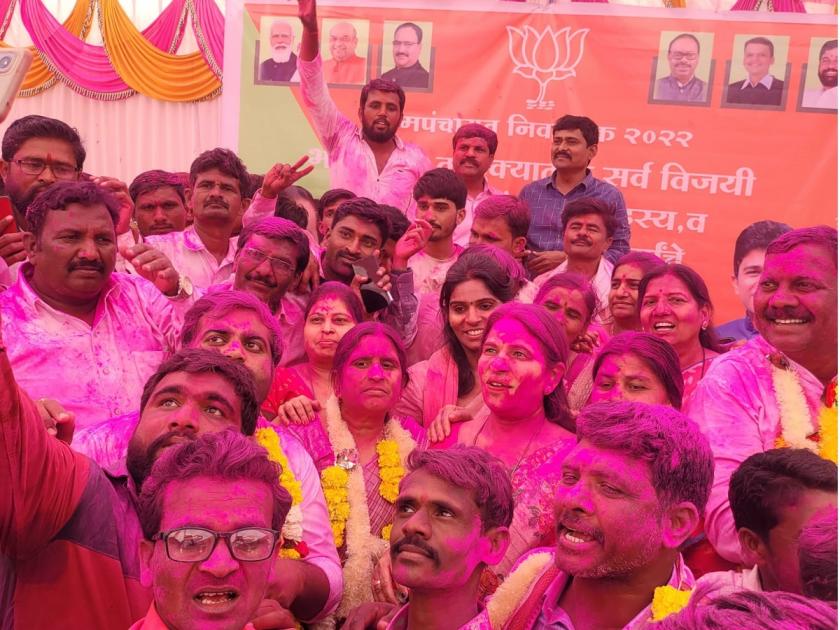 BJP's flag in Raosaheb Danve's village; Bhavjay Suman Danve won as Sarpanch | रावसाहेब दानवेंच्या गावात भाजपचाच झेंडा; सरपंचपदी भावजय सुमन दानवे विजयी
