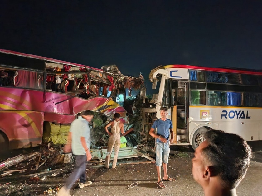 Coming home, give message and just a short distance away, the devotees bus accident who are returning from Amarnath | 'घरी येतोय', निरोप दिला अन् अवघ्या काही अंतरावर भाविकांवर काळाची झडप