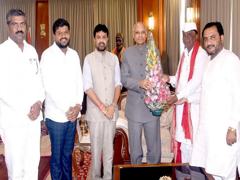 Governors meet for creation of Udgir district | उदगीर जिल्ह्याच्या निर्मितीसाठी राज्यपालांना साकडे