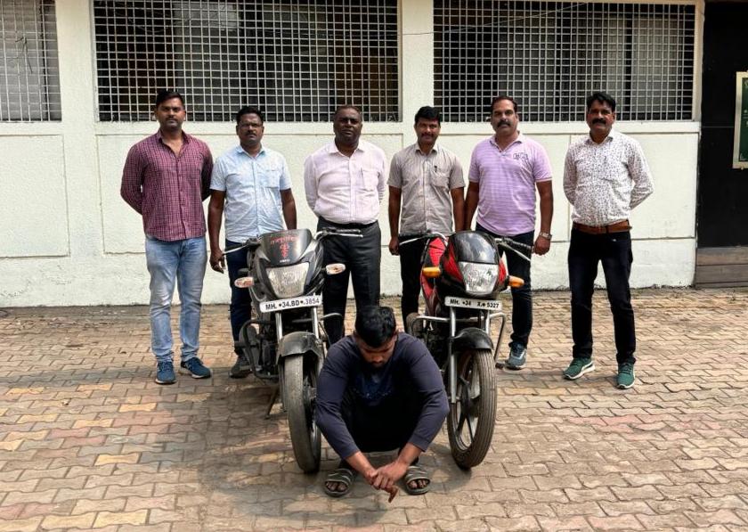two-wheeler thief arrest at chandrapur | अट्टल दुचाकी चोरट्याच्या आवळल्या मुसक्या