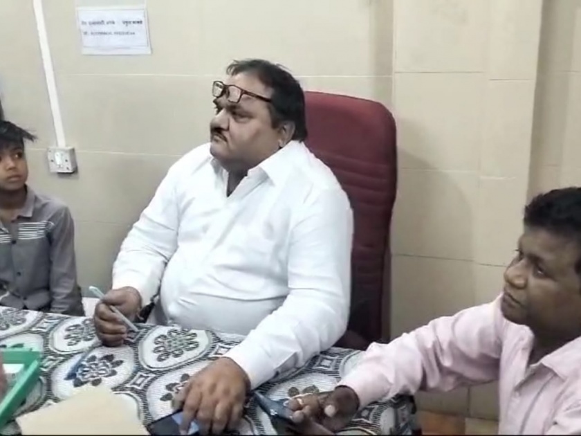 drunken doctors reached the rural hospital in wardha | दोन्ही डॉक्टर ग्रामीण रुग्णालयात पोहोचले, पण मद्यधुंद अवस्थेत !