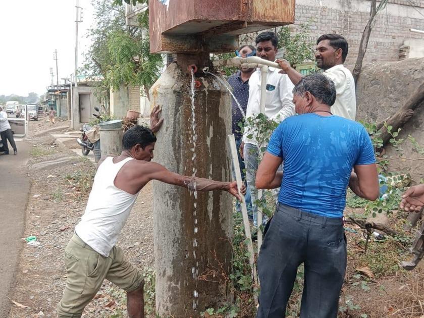 Unauthorized connection to main water channel of Latur; 5 mld of water loss | लातूरच्या मुख्य जलवाहिनीवर अनधिकृत कनेक्शन; ५ एमएलडी पाण्याचे होतेय नुकसान