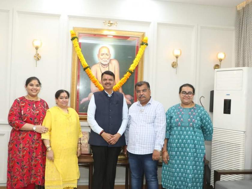 Deputy Chief Minister Devendra Fadnavis visit at Ravindra Chavan residence | उपमुख्यमंत्री देवेंद्र फडणवीस यांची रवींद्र चव्हाण निवासस्थानी भेट