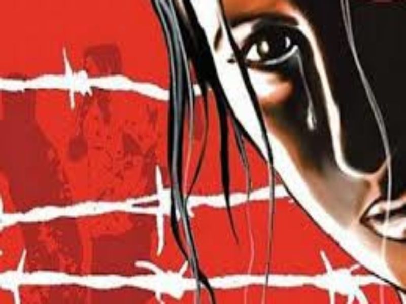 Indian battalion police force in Gondia tortured the girl | गोंदियात भारत बटालियनच्या पोलिस जवानाने केला तरुणीवर अत्याचार