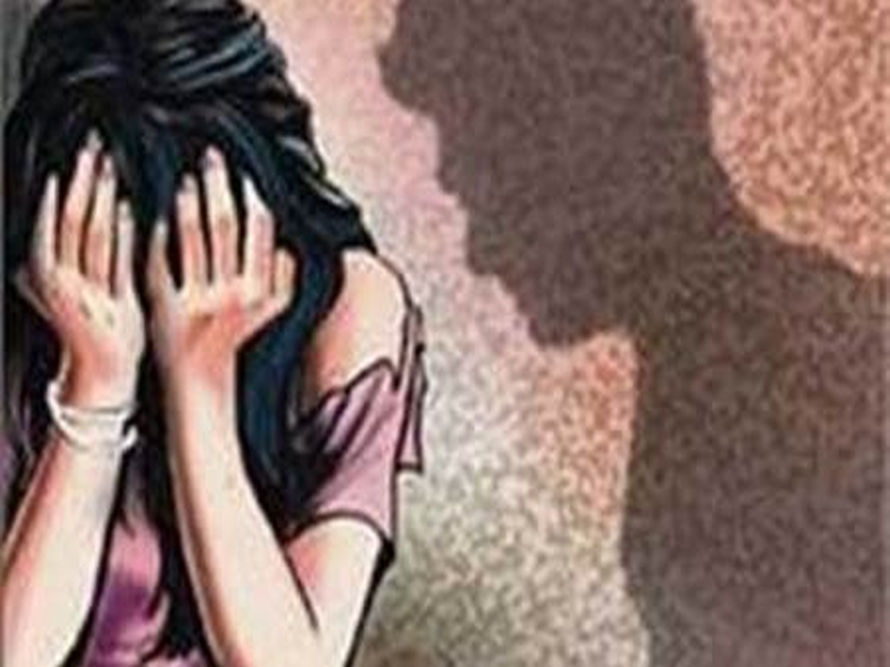 Police arrested the accused, who allegedly raped a 10-year-old girl | दहा वर्षांच्या मुलीचा विनयभंग, आरोपीला पोलिसांनी केली अटक