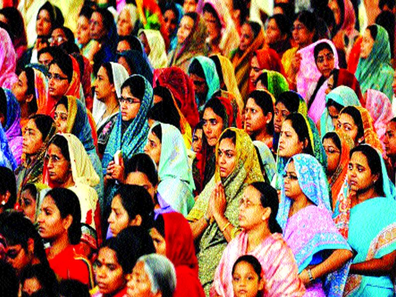 over five crore rural women have left since 2004 05 and female participation fallen by 7 percentage since 2011 12 | धक्कादायक! मोदी सरकारच्या काळात 2.8 कोटी ग्रामीण महिलांनी गमावल्या नोकऱ्या