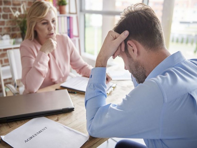 Study says Employee are always more stressed than your boss | 'डेडलाइन पूर्ण करण्याचं प्रेशर बॉसपेक्षा जास्त कर्मचाऱ्यांवर असतं'