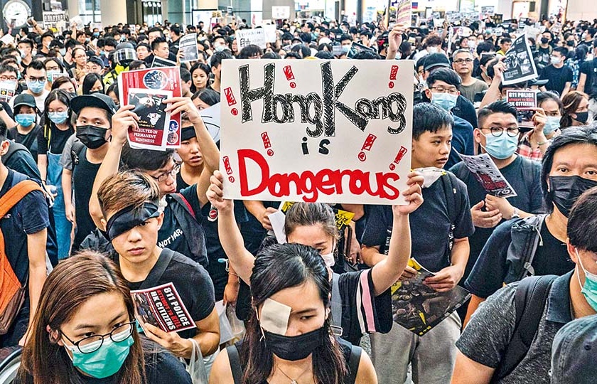 When Hong Kong's youth wins the outbreak. | हॉँगकॉँगचा तरुण उद्रेक जिंकतो तेव्हा.