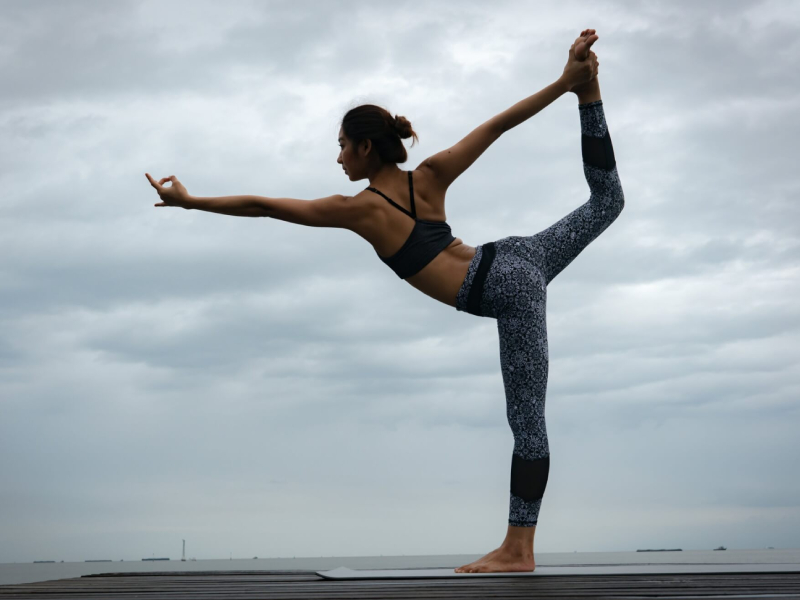 International Yoga Day 2021: Yoga is not just a form of exercise, it is a means of connecting with inner strength! | International Yoga Day 2021 : योगसाधना केवळ व्यायाम प्रकार नाही, तर आतंरिक शक्तीशी जोडणारे माध्यम आहे!