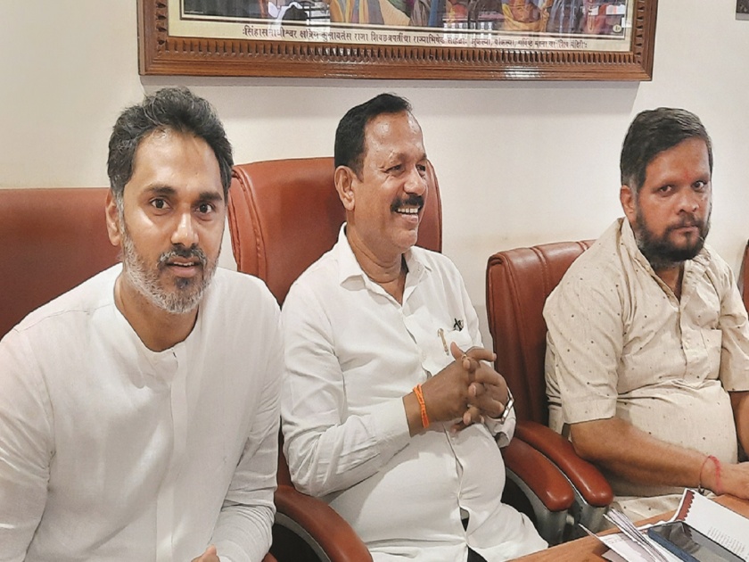The Shinde group and the BJP will fight in the Gram Panchayat elections in Dapoli Ratnagiri | रत्नागिरीतील दापोलीत शिंदे गट आणि भाजप युतीने लढणार