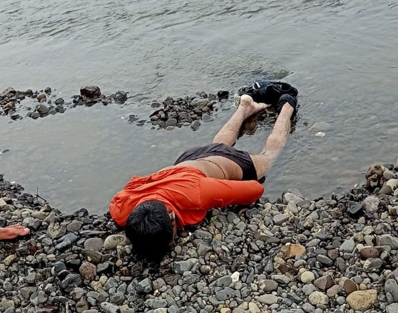 Atempt to take a selfie, the youth was swept away in the Wan River | वारी येथील वान नदीत वाहुन गेलेल्या युवकाचा मृतदेह सापडला