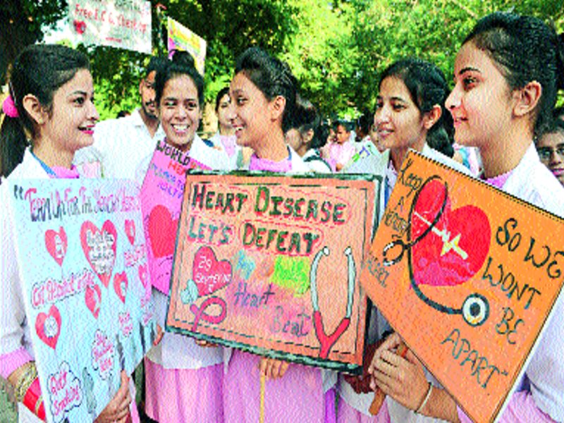 Due to excessive carbohydrate eating, the risk of death is higher in youth | जास्त कार्बोहायड्रेट खाण्यामुळे तरुणपणी मृत्यूचा धोका अधिक