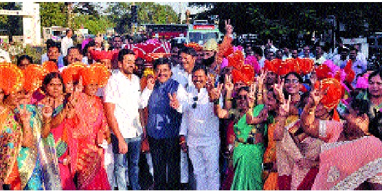 Congratulation of the victory in Sangli Zilla Parishad: Panchayat Raj campaign | सांगली जिल्हा परिषदेत विजयाचा जल्लोष : पंचायत राज अभियान