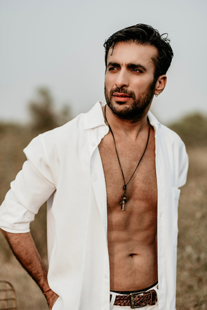 Anuj Arora’s fitness routine: Weight training, cardio, core exercises & high-protein diet – www.lokmattimes.com