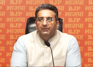 Gaurav Bhatia demands Mamata Banerjee's resignation over RG Kar horror ...