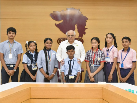 'Vanche Gujarat': CM Bhupendra Patel stresses on increasing number of government libraries post image