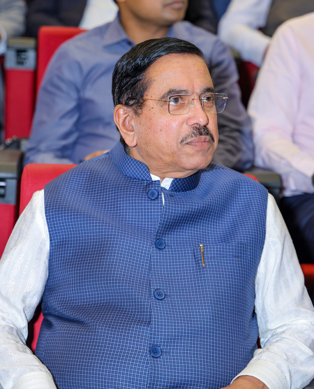 K'taka govt pushing govt schools towards closure, says Pralhad Joshi