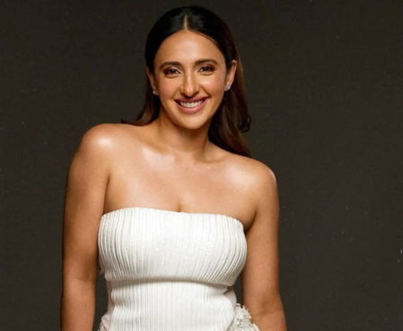 Akansha Ranjan Kapoor says her ‘Gram Chikitsalay’ character navigates greater responsibilities, complex decisions in season 2
