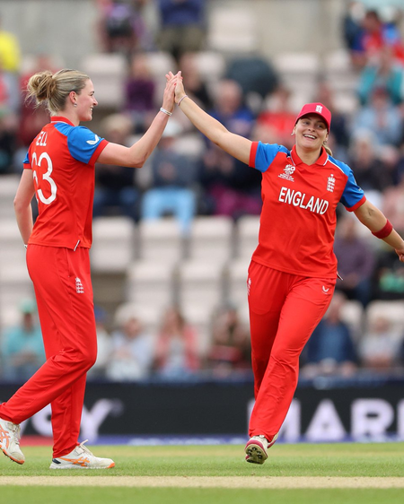 Women's T20 WC: England continue to prosper with win over Ireland