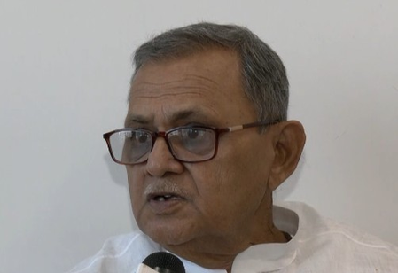 'Will serve SP till my last breath': Sanatan Pandey hits back at OP Rajbhar's 'Ballia rebel' claim