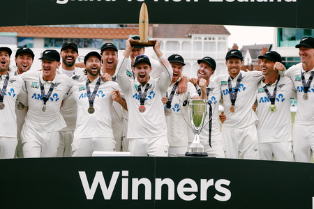 New Zealand crush England by 160 runs to clinch Test series in Ben Stokes' farewell